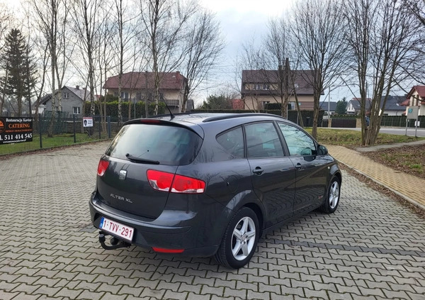 Seat Altea XL cena 23900 przebieg: 230000, rok produkcji 2012 z Nidzica małe 277